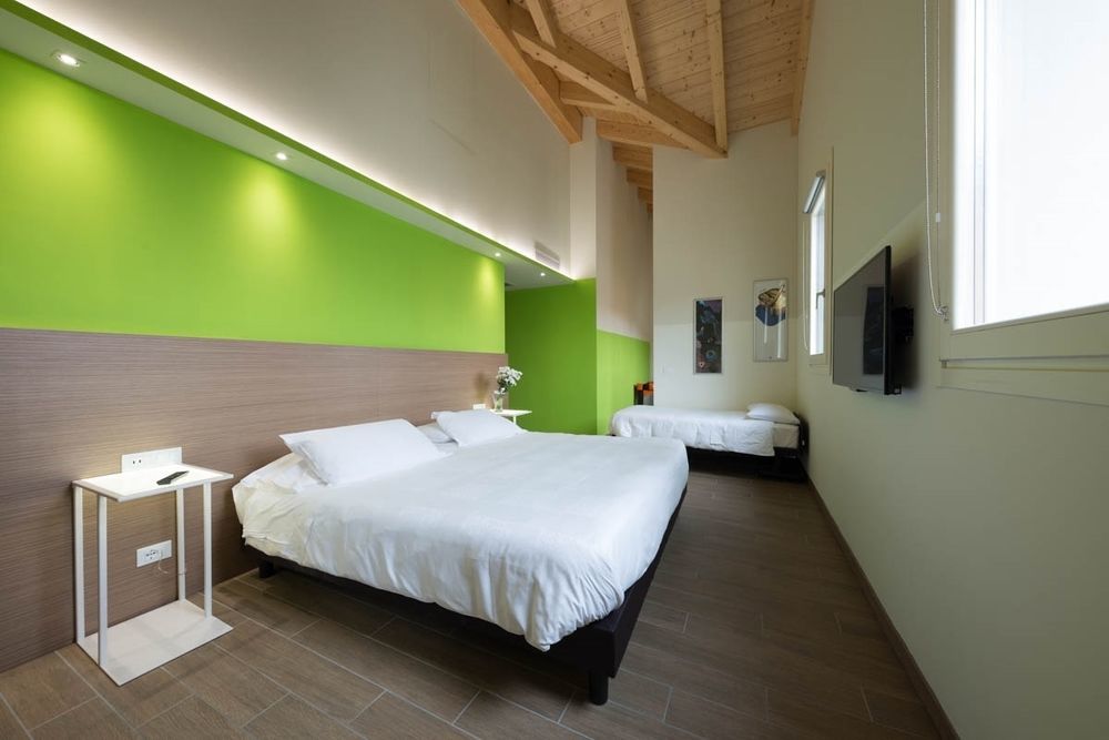 Hotel San Martino Тревильо Экстерьер фото